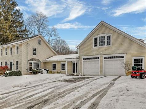 realtor com newtown ct|zillow newtown ct homes.